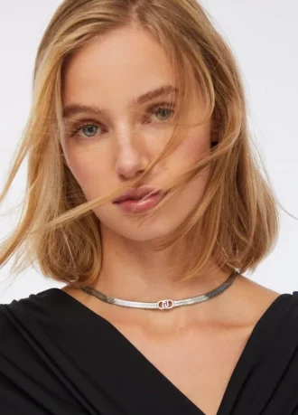 Naszyjnik typu choker z logo Monogram Naszyjnik typu choker z logo Monogram